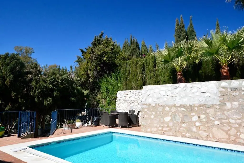 Stylish 3 Bedroom Villa Santa Fe de los Boliches