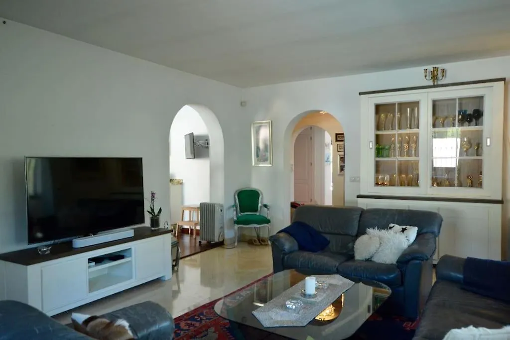 Stylish 3 Bedroom Villa Santa Fe de los Boliches Hiszpania